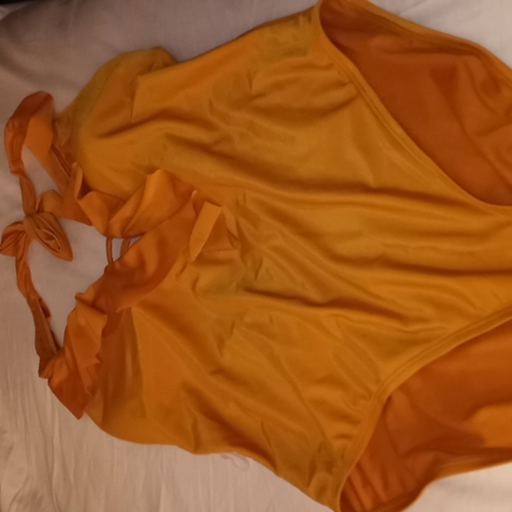 BLEU Rod Beattie‎ Rufflicious One-Piece Desert Dreams Yellow
